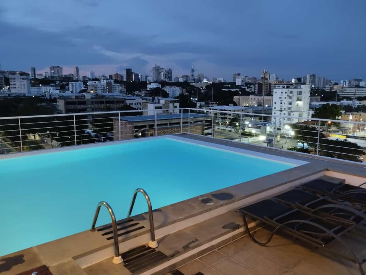 Lincoln Suite Pool - Gym - Sauna Santo Domingo Exterior photo